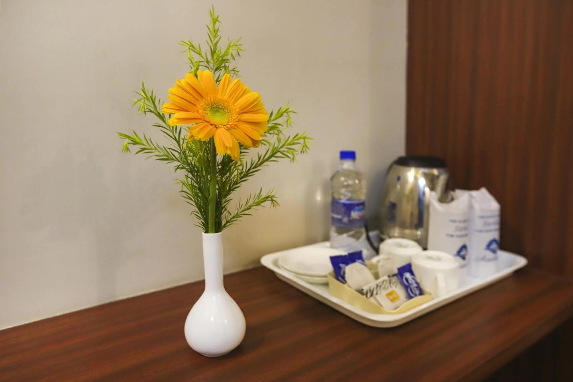 Townhouse Oak The Margi Hotel Near Yosufguda Metro Station Hajdarabad Zewnętrze zdjęcie