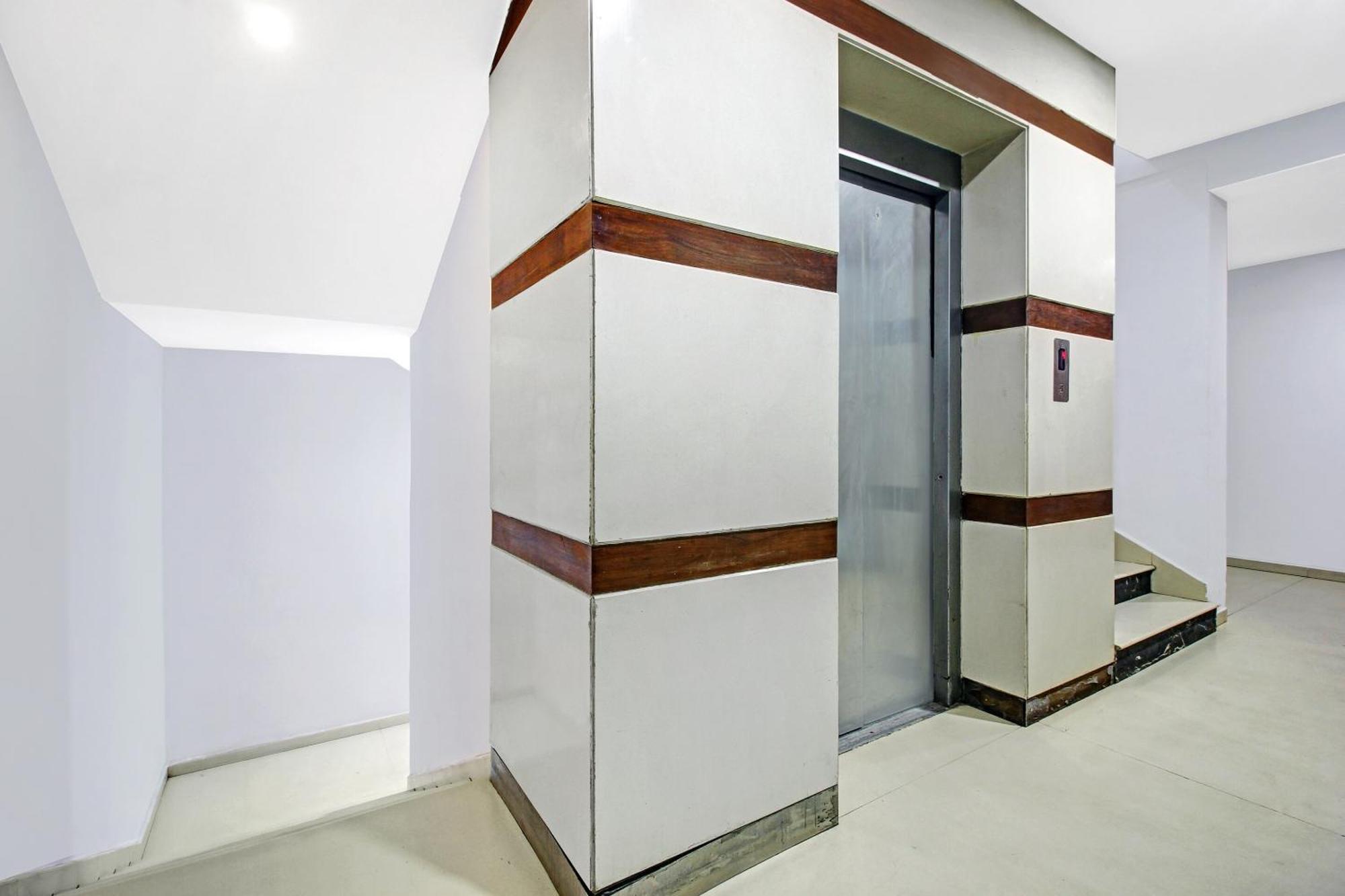Townhouse Oak The Margi Hotel Near Yosufguda Metro Station Hajdarabad Zewnętrze zdjęcie