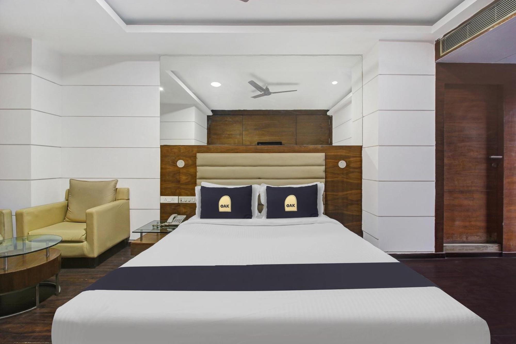 Townhouse Oak The Margi Hotel Near Yosufguda Metro Station Hajdarabad Zewnętrze zdjęcie
